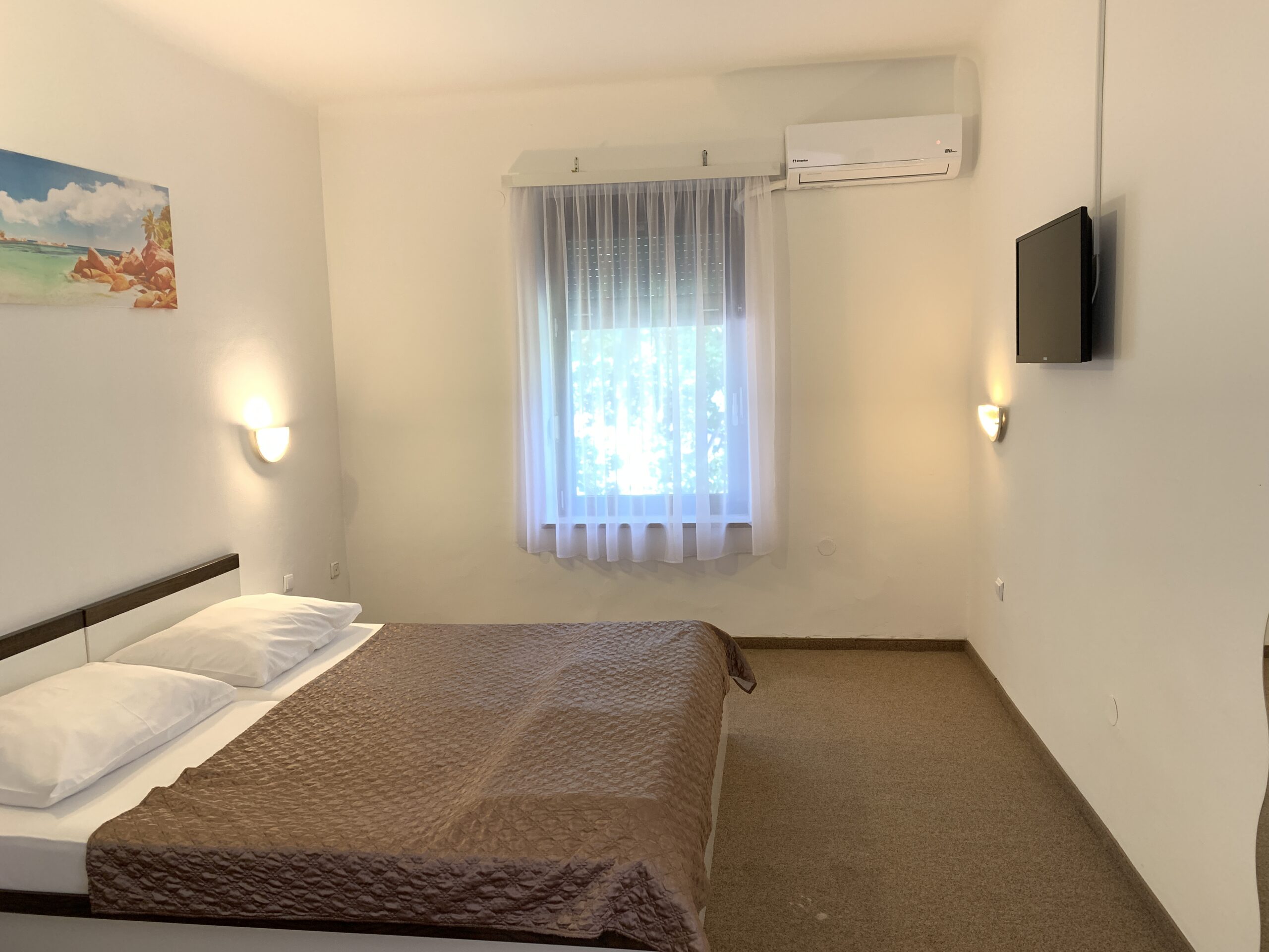 Quadruple Room with Park View at Pansion Ruža, Novi Vinodolski