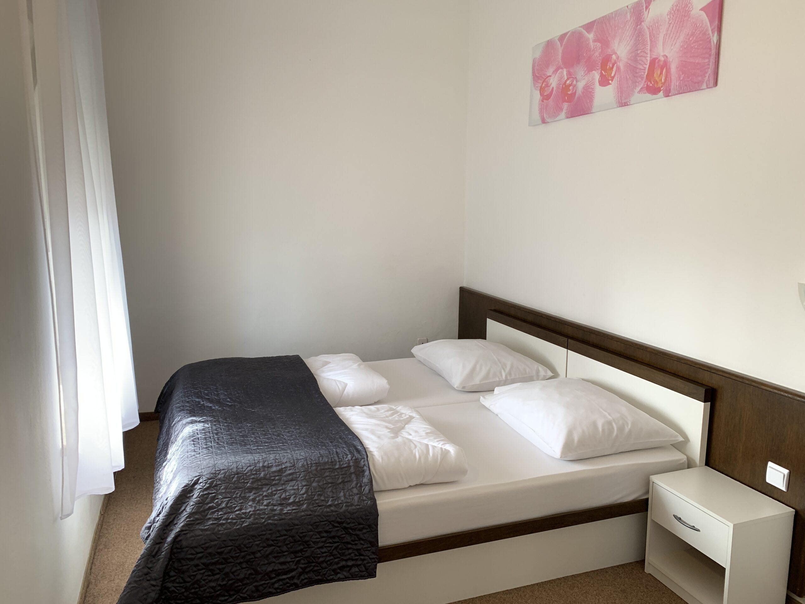 Triple Room with Balcony and Sea View at Pansion Ruža, Novi Vinodolski